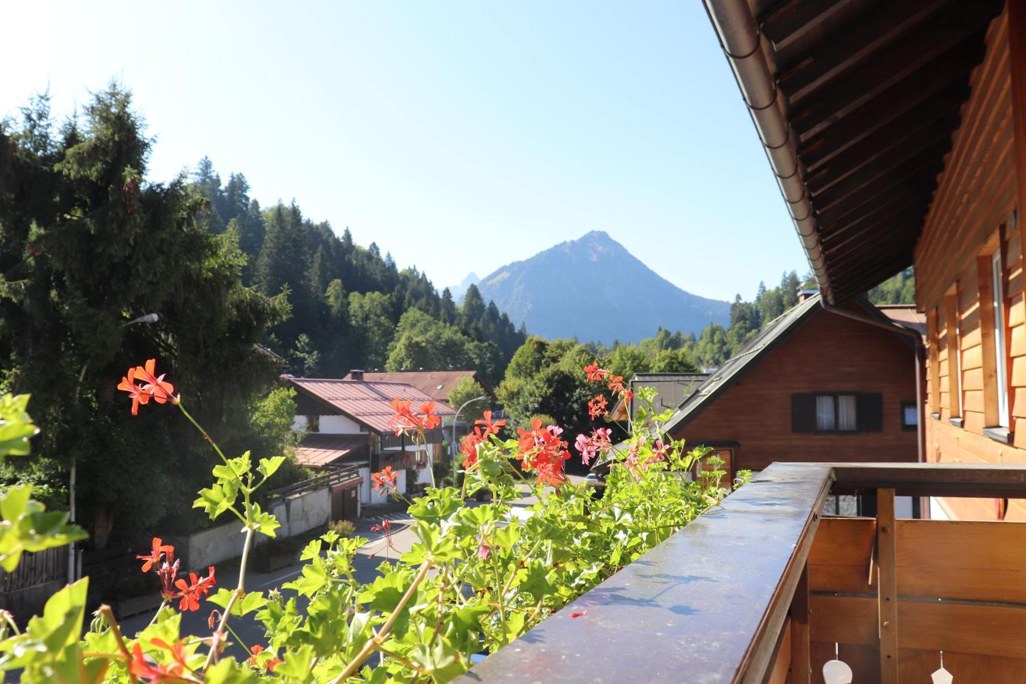 Faltenbach Ferienwohnungen In Oberstdorf Zewnętrze zdjęcie